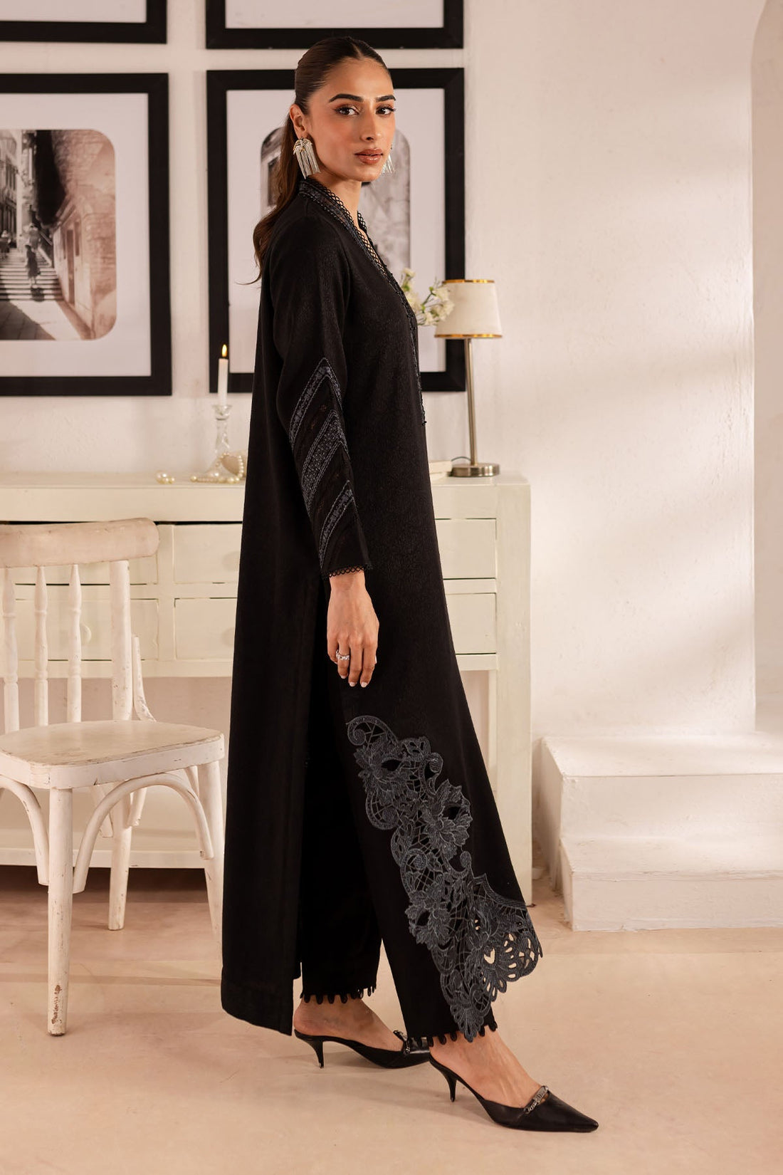 Nureh | Shades of Winter | NP-590 - Official Nureh stockist in UK - Sakeena London