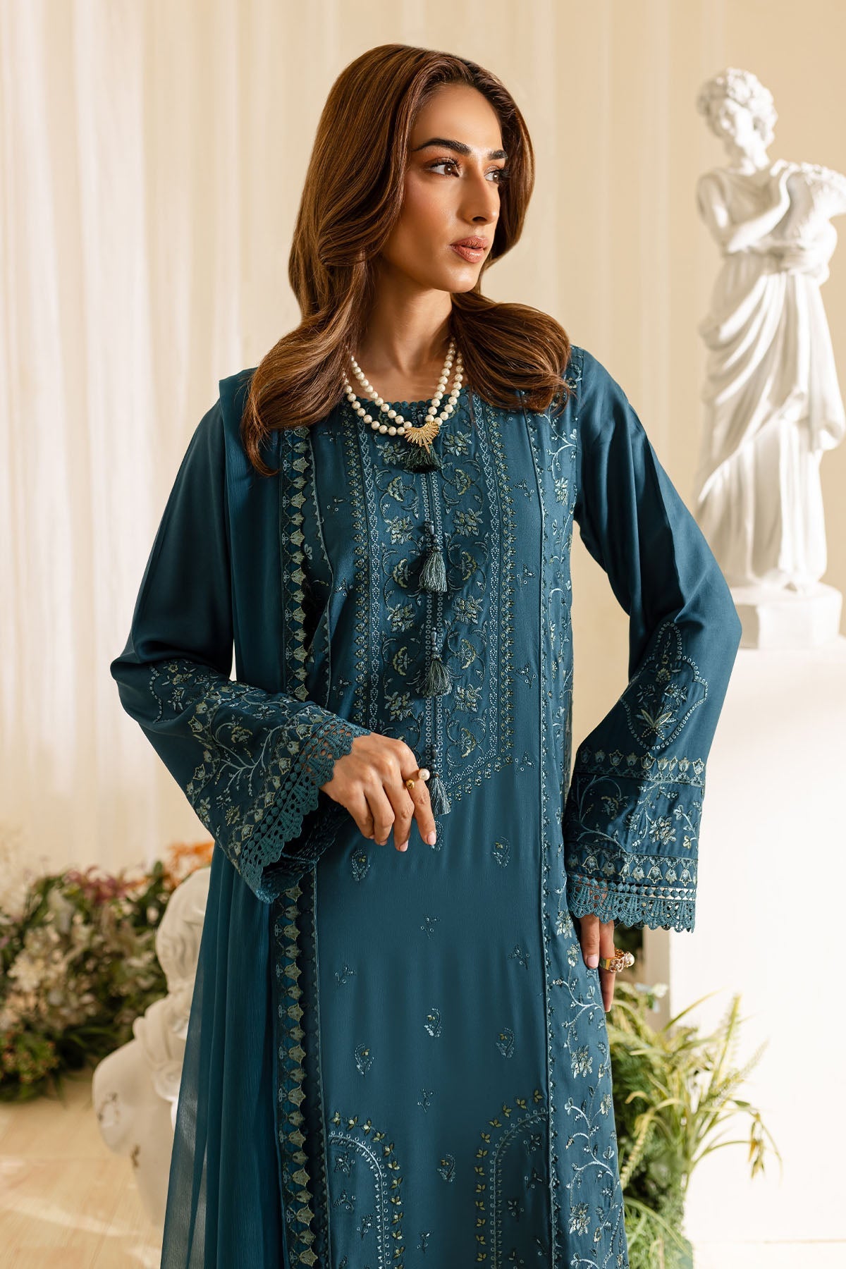 Nureh | Shades of Winter | NP-565 - Official Nureh stockist in UK - Sakeena London