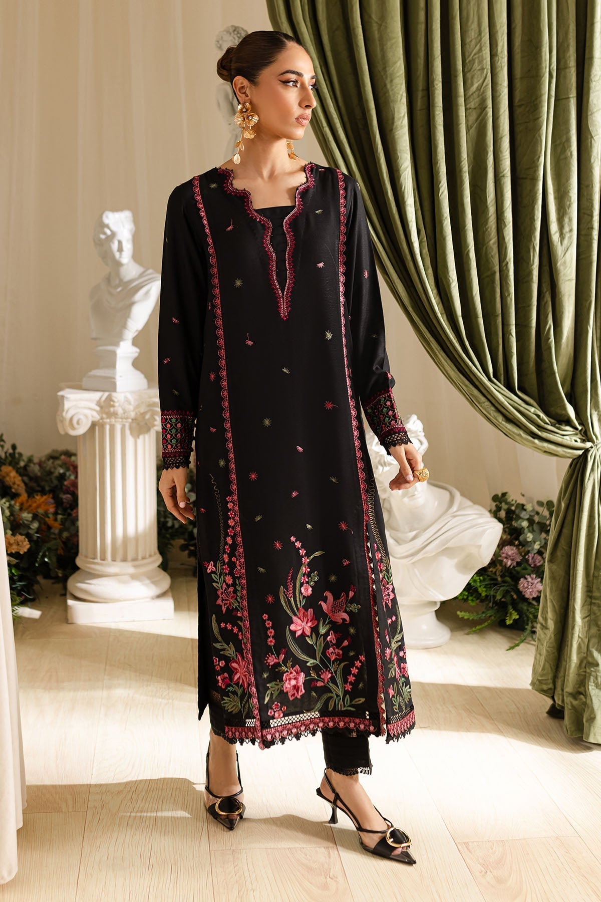 Nureh | Shades of Winter | NP-562 - Official Nureh stockist in UK - Sakeena London