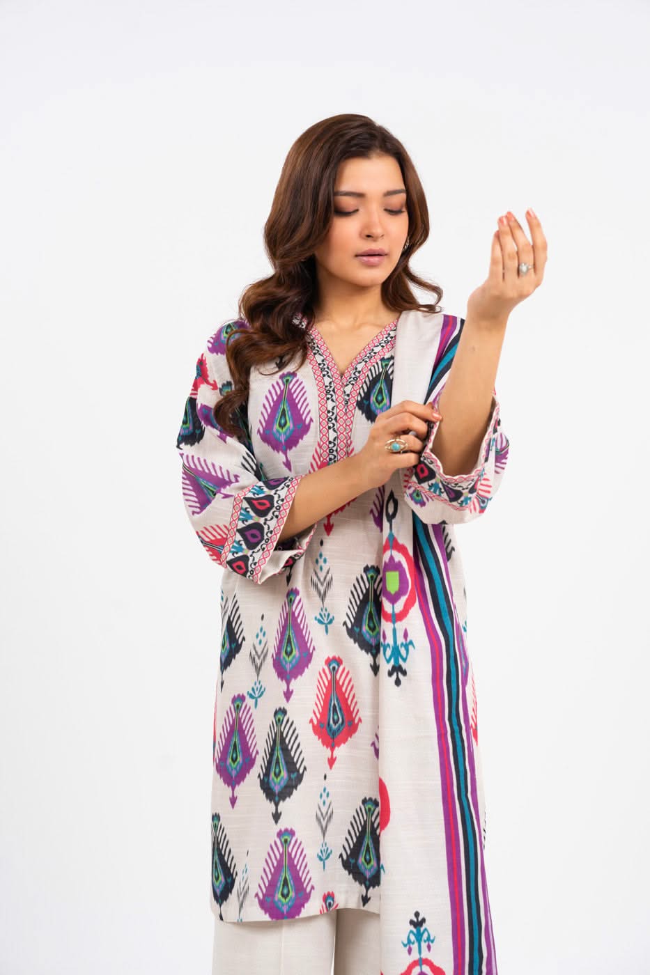 Al Karam | Winter 24 | PF-55-24 - Official Alkaram stockist in UK - Sakeena London