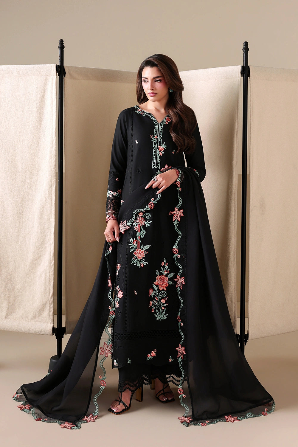 Azure | Luxury Lawn 26 | Black Peony by Azure – Pakistani designer wear