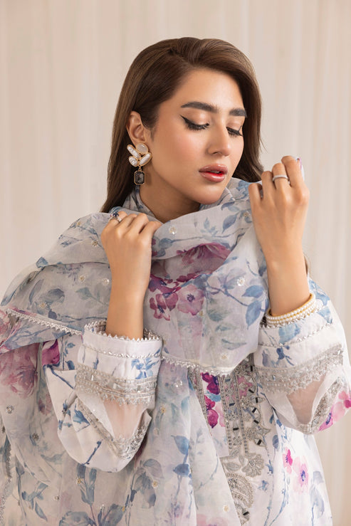 Mohagni | Tulips 24 | PLS-134 - Official Mohagni stockist in UK - Sakeena London