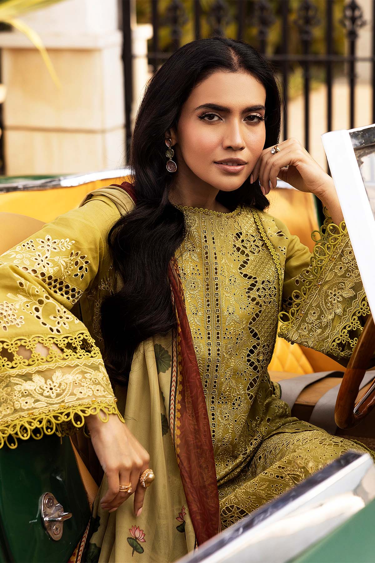 Motifz | Premium Lawn 25 | 5329-LISETTE - Official Motifz stockist in UK - Sakeena London