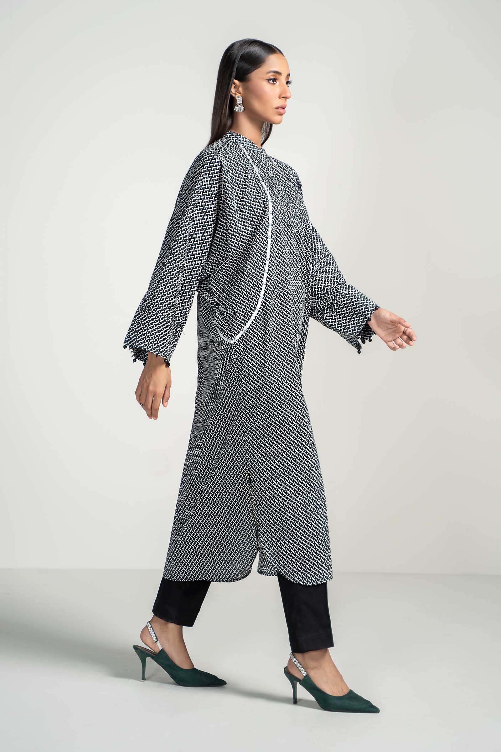 Maria B | Luxury Winter Pret 25 | PS-PF24-09-Black - Official Maria B stockist in UK - Sakeena London