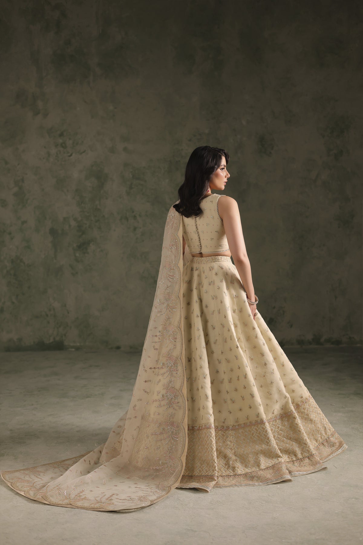 Imran Ramzan | Esmeree Wedding Formals |Pavone dâIvoire