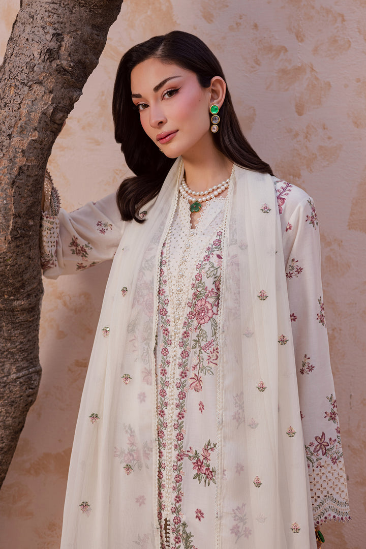 Batik | Winter 25 | Pearl Dust