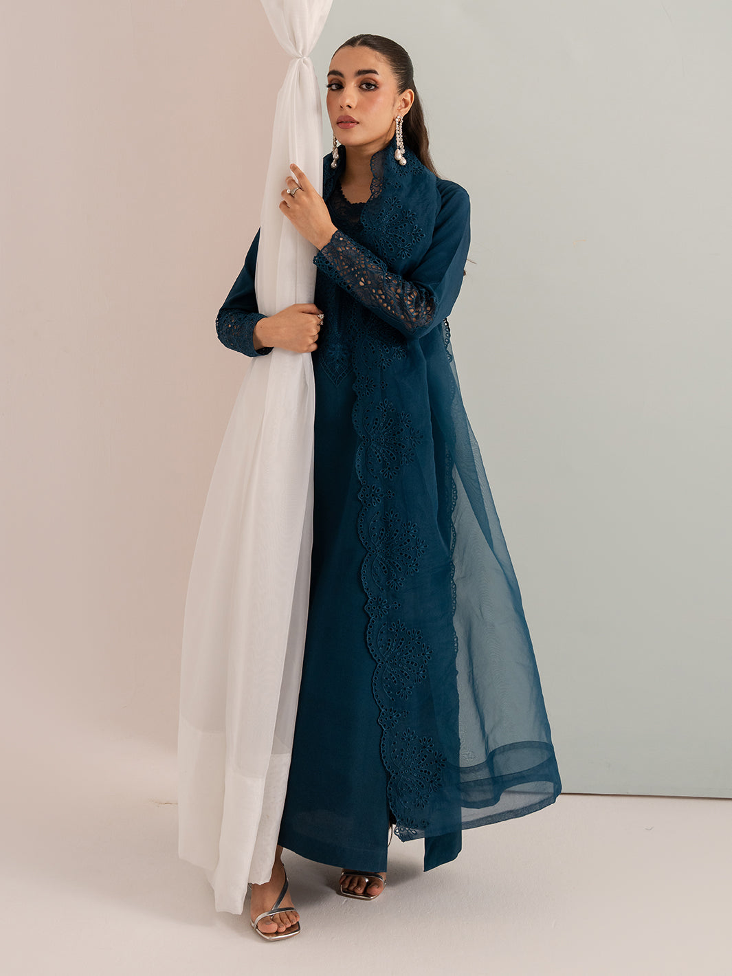 Izel | The Silk Chapter | Pebble - Official Izel stockist in UK - Sakeena London