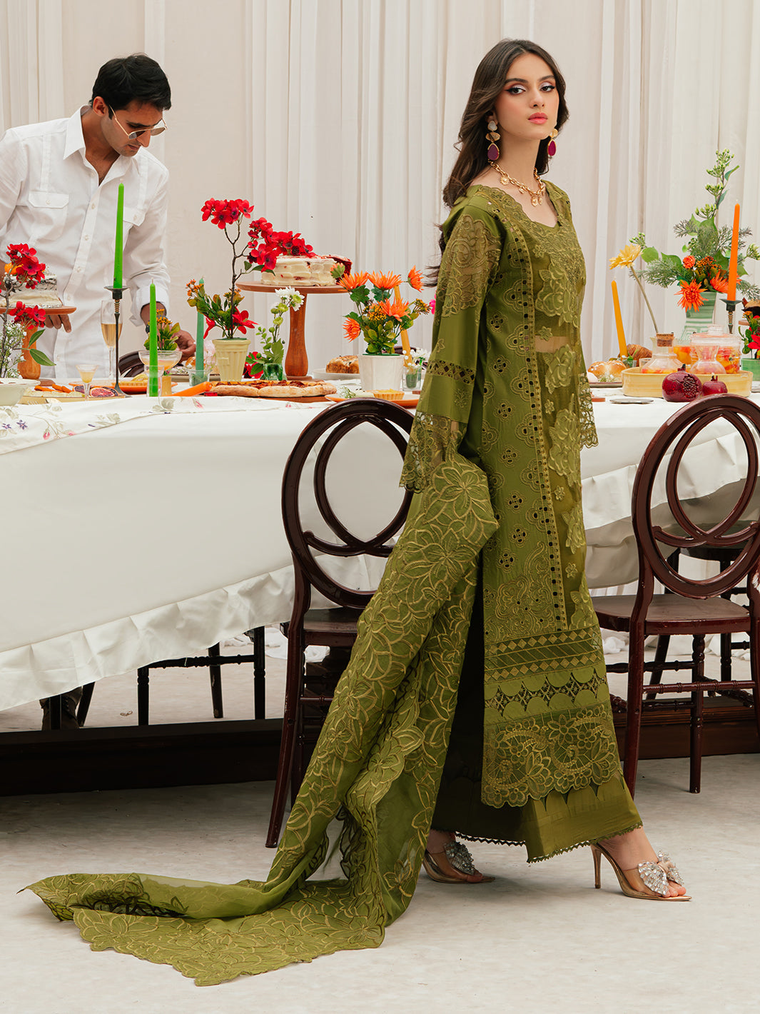 Mahnur | Allenura Luxury Lawn 24 | REVERIE - Official Mahnur stockist in UK - Sakeena London