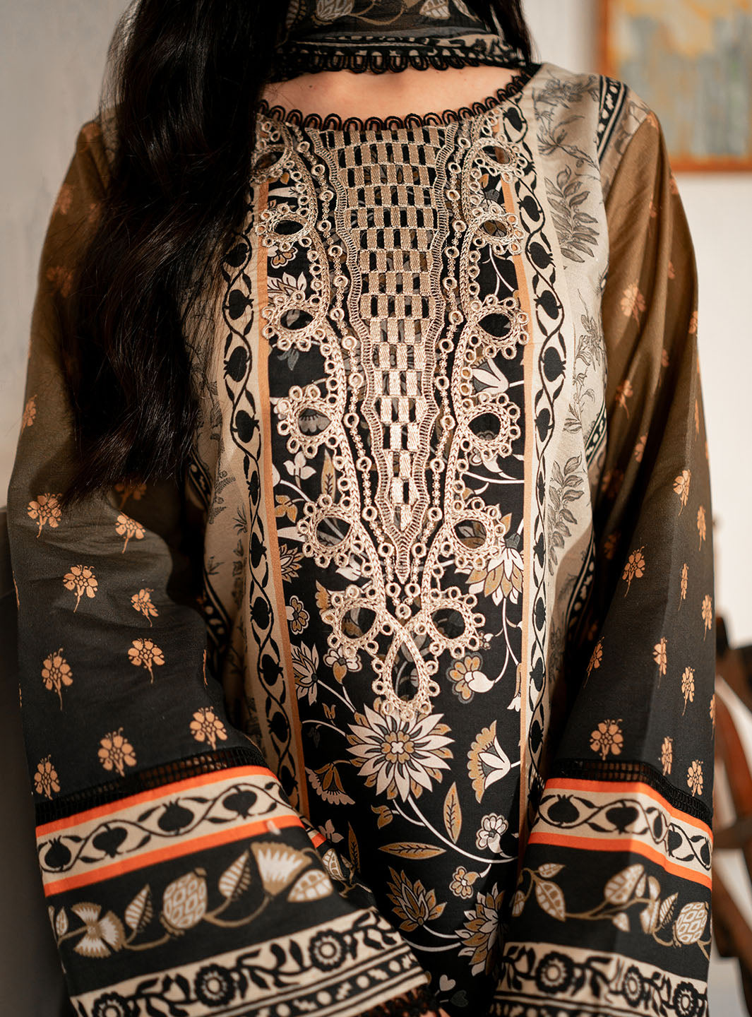 Roheenaz | Selene Fall 24 | Jane - Official Roheenaz stockist in UK - Sakeena London