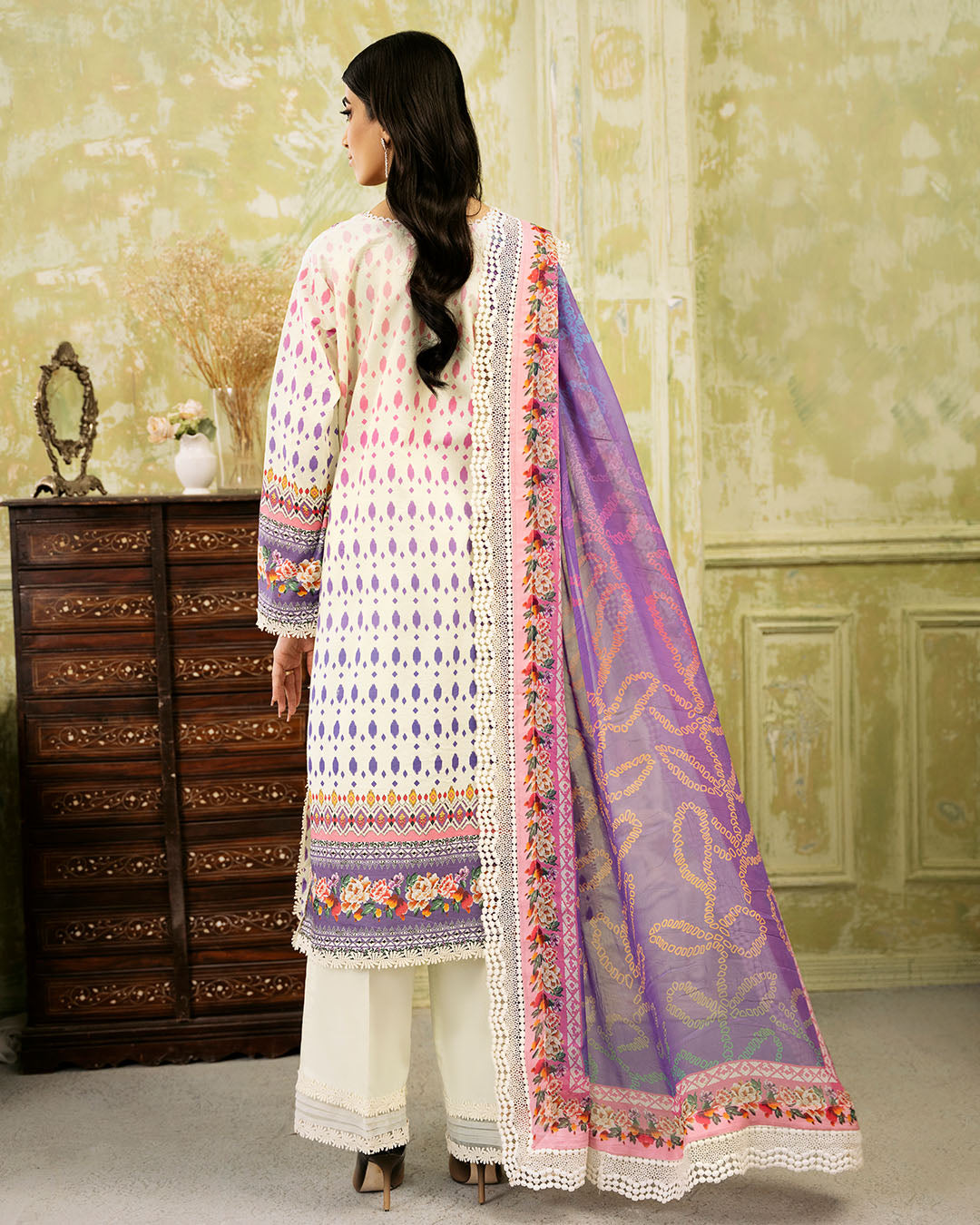 Roheenaz | Flora Printed Lawn | Evangeline - Official Roheenaz stockist in UK - Sakeena London