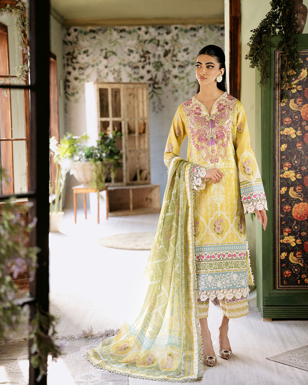 Roheenaz | Flora Printed Lawn | Mystique - Official Roheenaz stockist in UK - Sakeena London