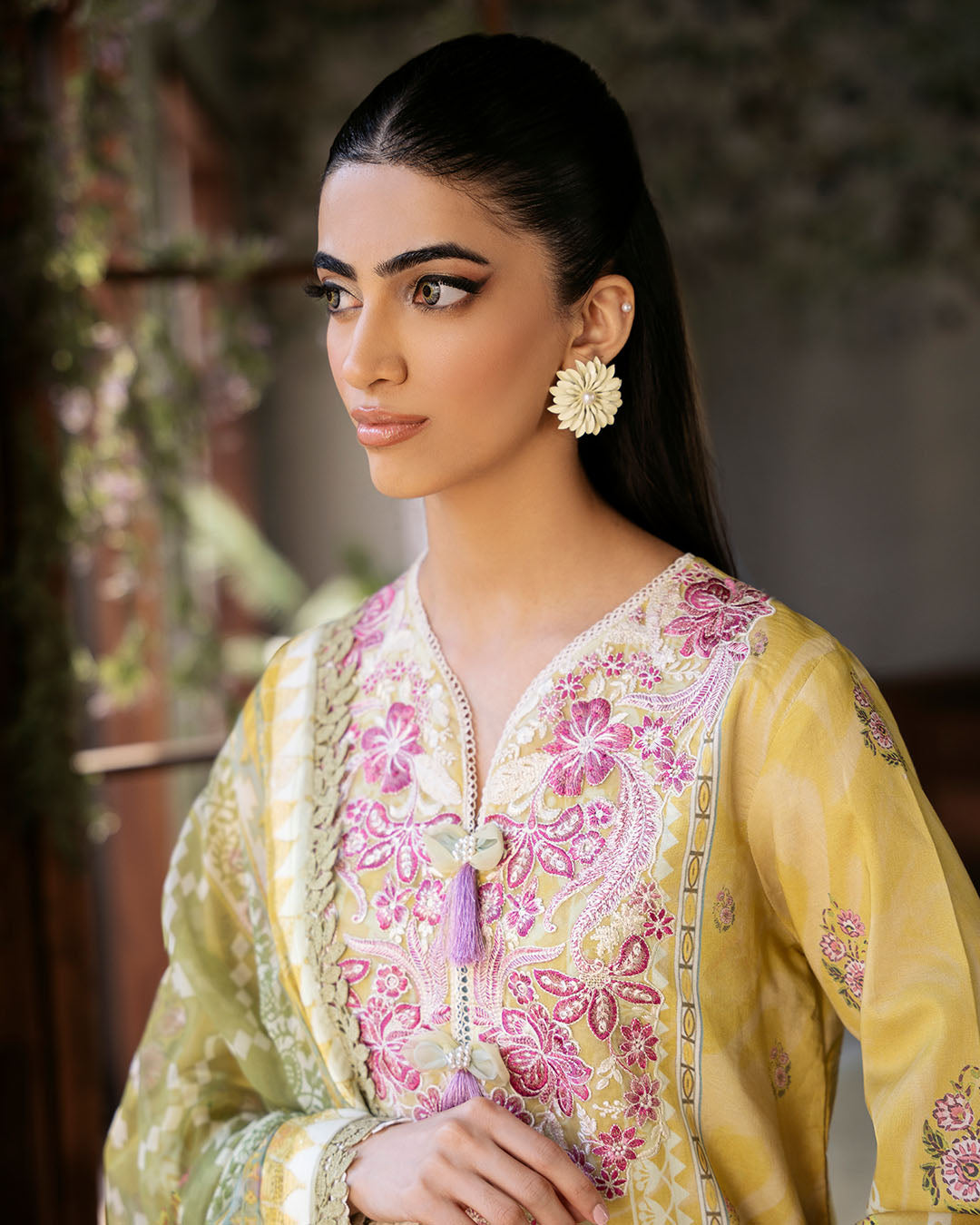 Roheenaz | Flora Printed Lawn | Mystique - Official Roheenaz stockist in UK - Sakeena London