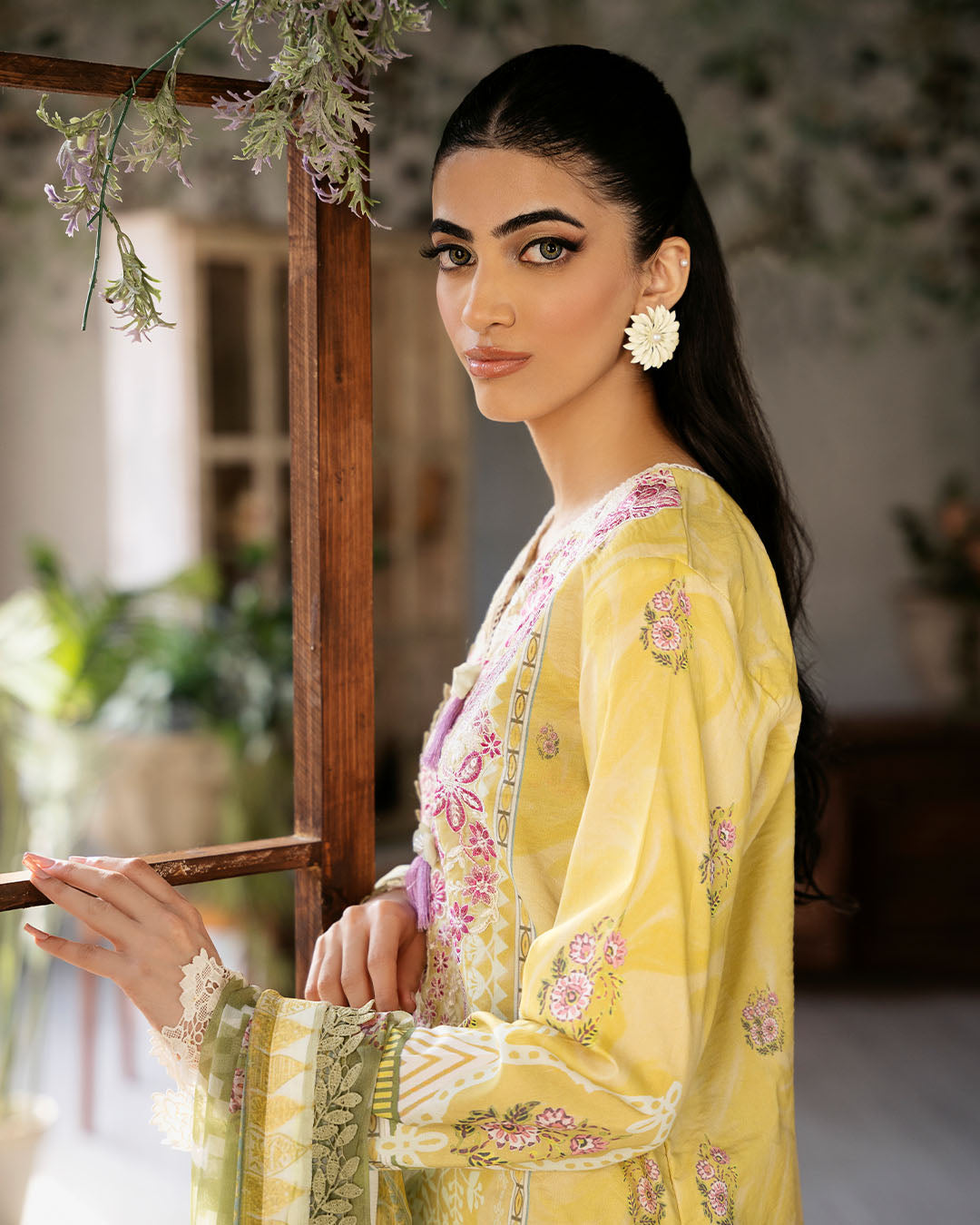 Roheenaz | Flora Printed Lawn | Mystique - Official Roheenaz stockist in UK - Sakeena London