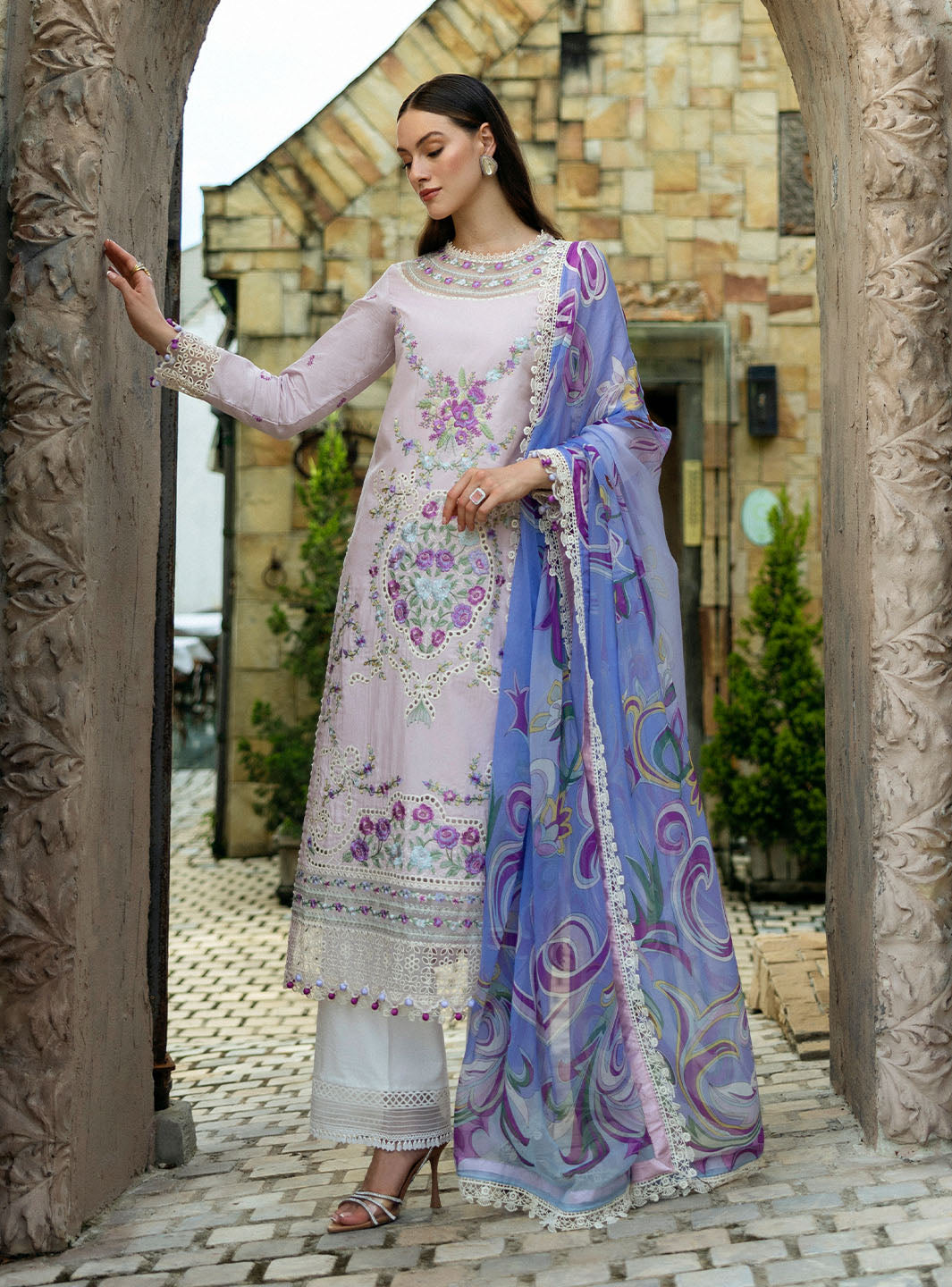 Roheenaz | Flanerie Lawn 25 | Eugenia-1A - Official Roheenaz stockist in UK - Sakeena London