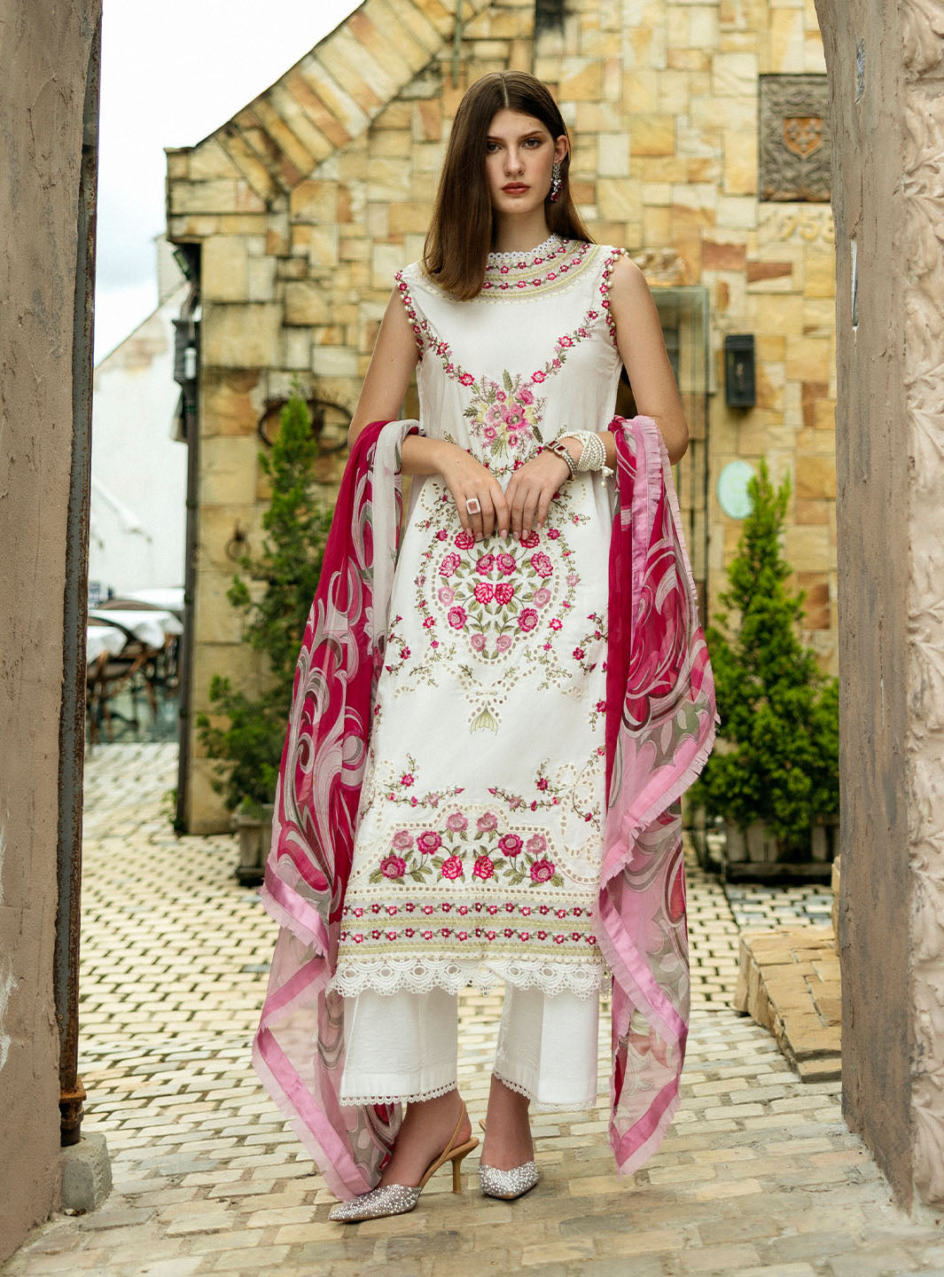 Roheenaz | Flanerie Lawn 25 | Michlea-1B - Official Roheenaz stockist in UK - Sakeena London