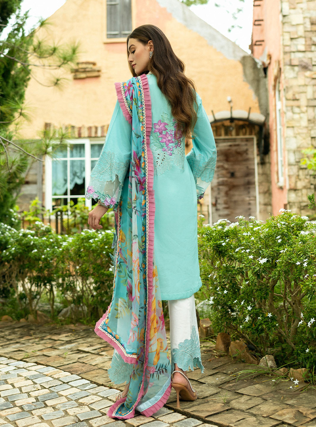 Roheenaz | Flanerie Lawn 25 | Helene-3B - Official Roheenaz stockist in UK - Sakeena London
