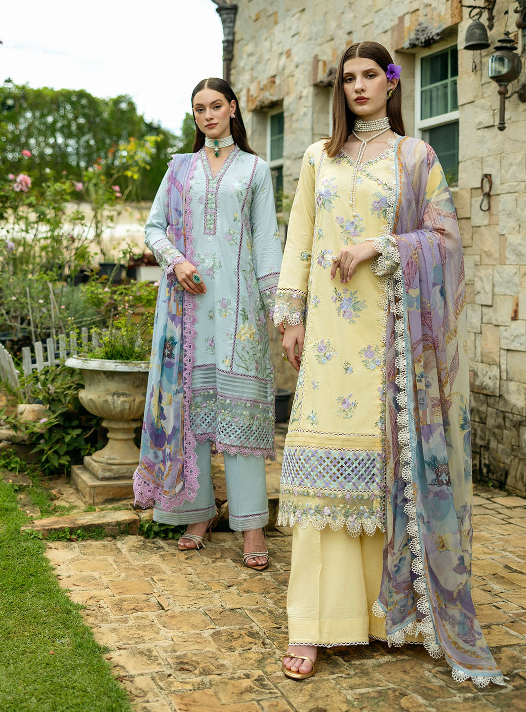 Roheenaz | Flanerie Lawn 25 | Gisele-4A - Official Roheenaz stockist in UK - Sakeena London