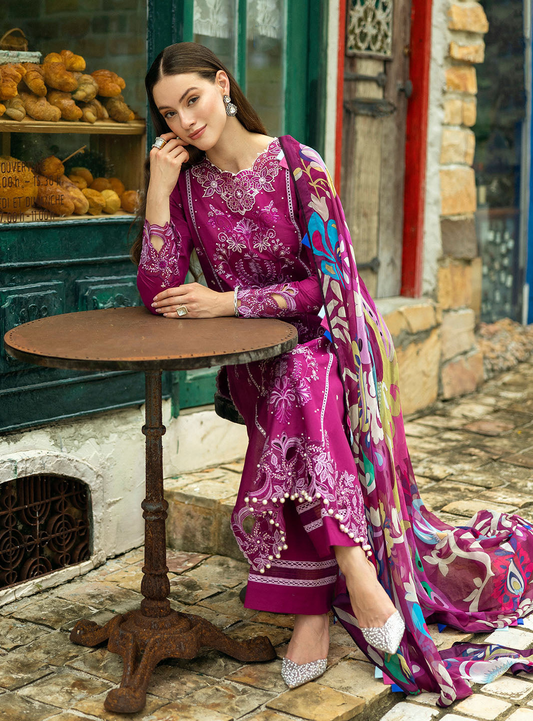 Roheenaz | Flanerie Lawn 25 | Claudia-6A - Official Roheenaz stockist in UK - Sakeena London