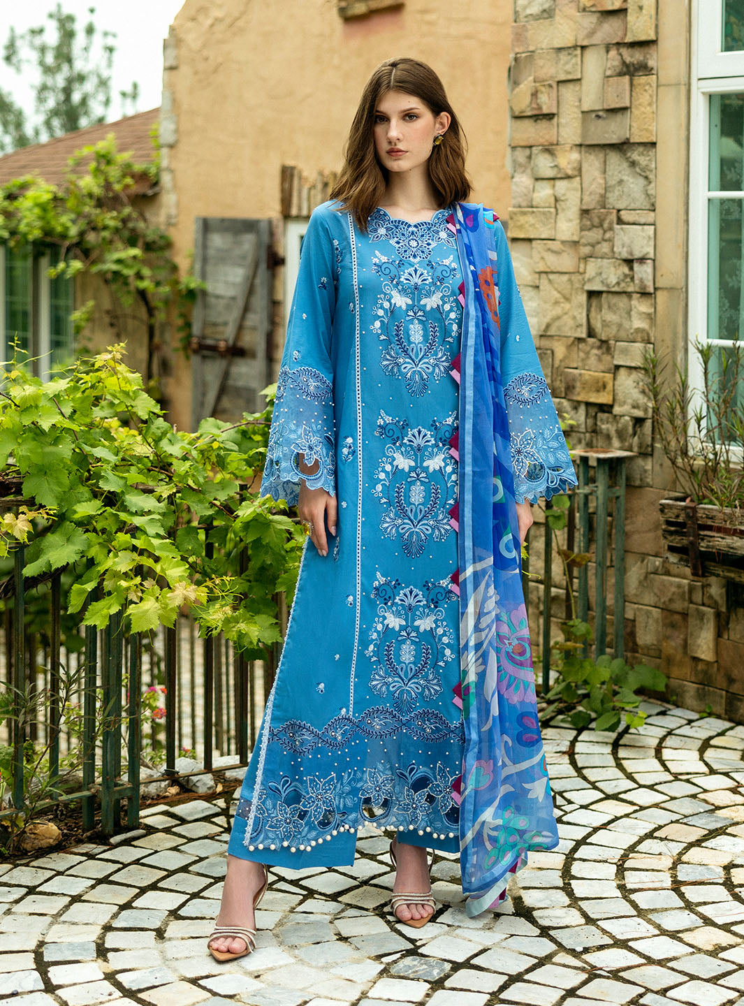 Roheenaz | Flanerie Lawn 25 | Noemi-6B - Official Roheenaz stockist in UK - Sakeena London