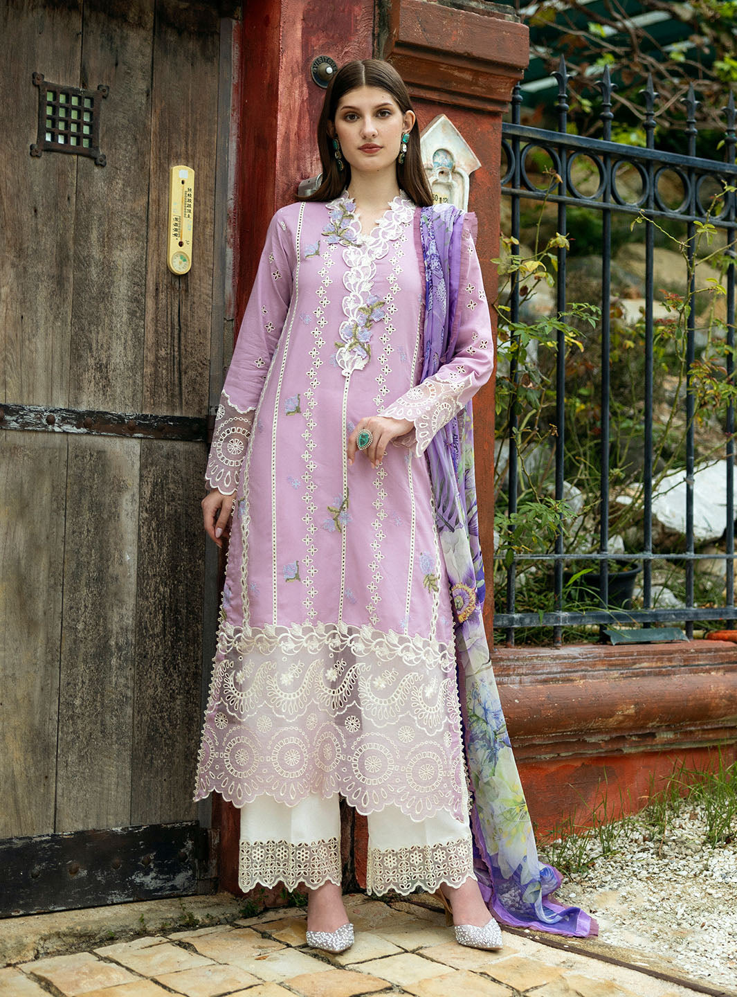 Roheenaz | Flanerie Lawn 25 | Ines-7A - Official Roheenaz stockist in UK - Sakeena London
