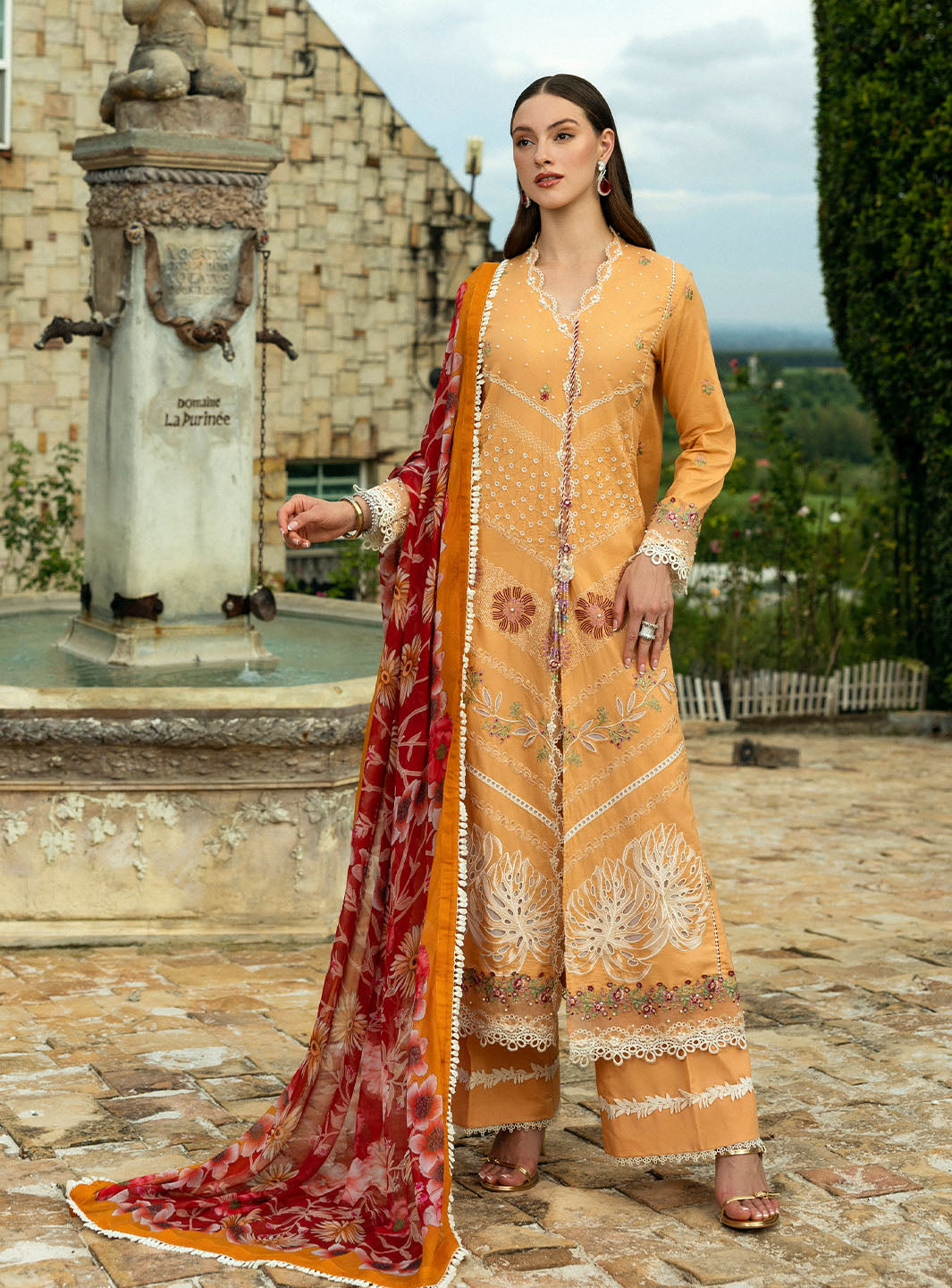 Roheenaz | Flanerie Lawn 25 | Patricia-8A - Official Roheenaz stockist in UK - Sakeena London