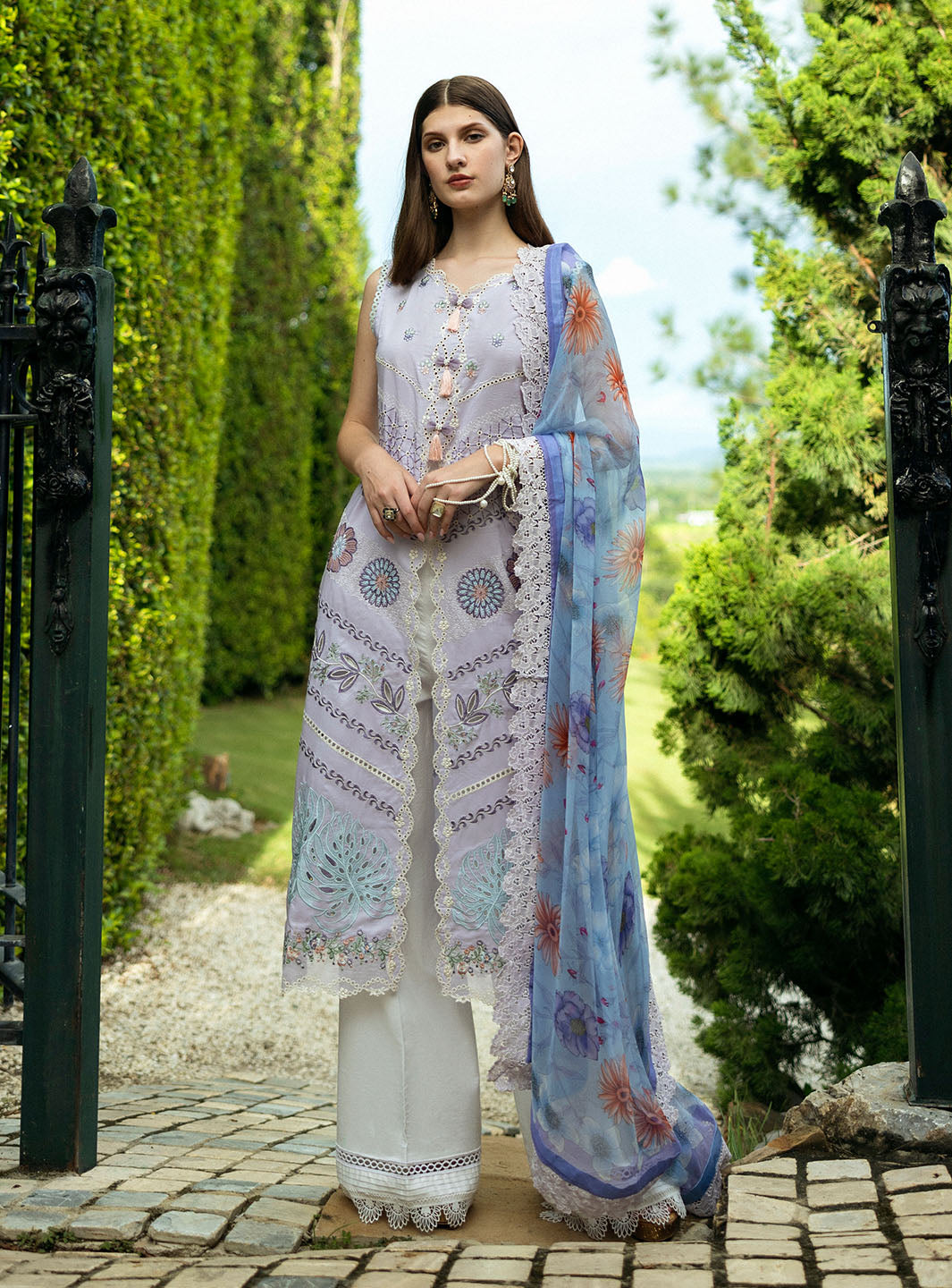 Roheenaz | Flanerie Lawn 25 | Juana-8B - Official Roheenaz stockist in UK - Sakeena London