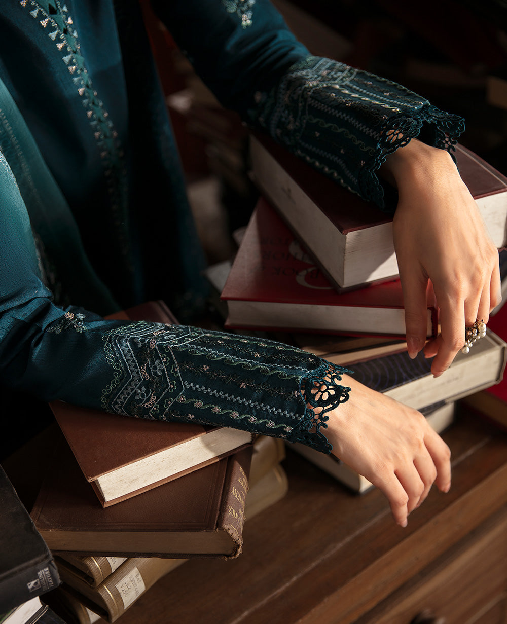 Republic Womenswear | Premium Pret 25 | RPP-03 (Coeur) - Official Republic Womenswear stockist in UK - Sakeena London