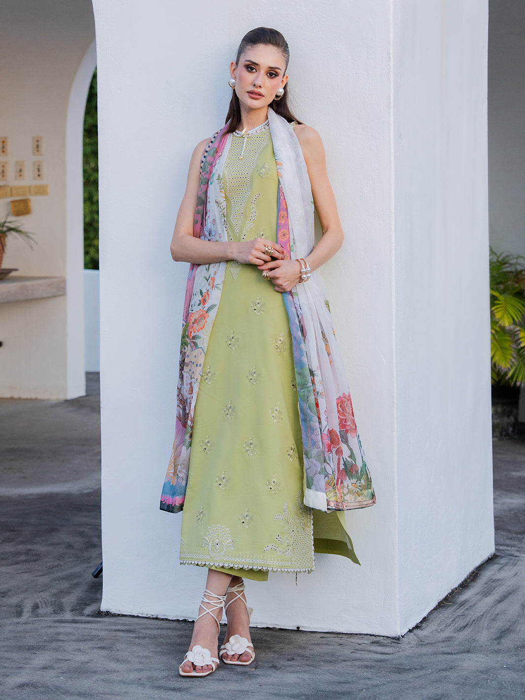 Izel | Dareen Luxury Lawn 26 | Ruhaab