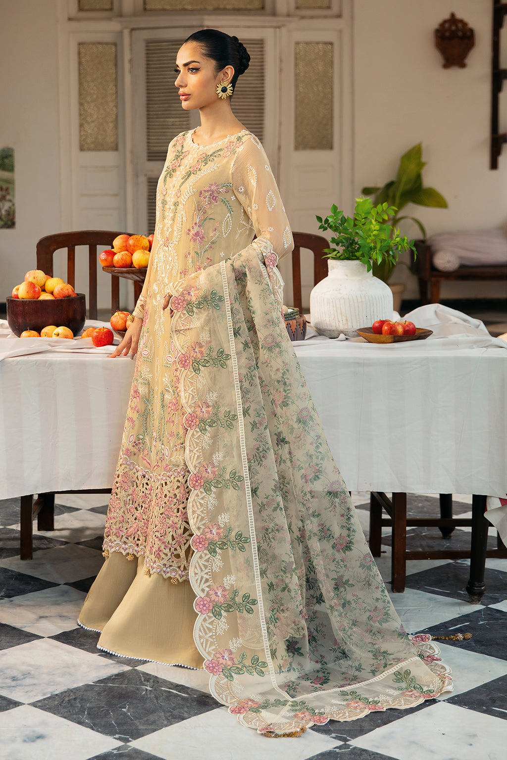 Ramsha | Dastak Luxury Chiffon Collection | Q-105 - Official Ramsha stockist in UK - Sakeena London