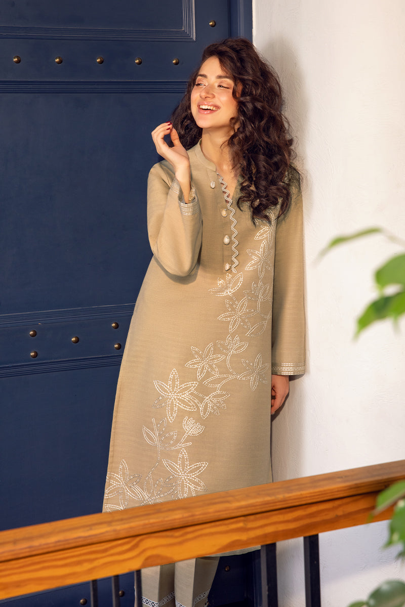 Rangrasiya | Winter Pret 24 | EVE - Official Rangrasiya stockist in UK - Sakeena London