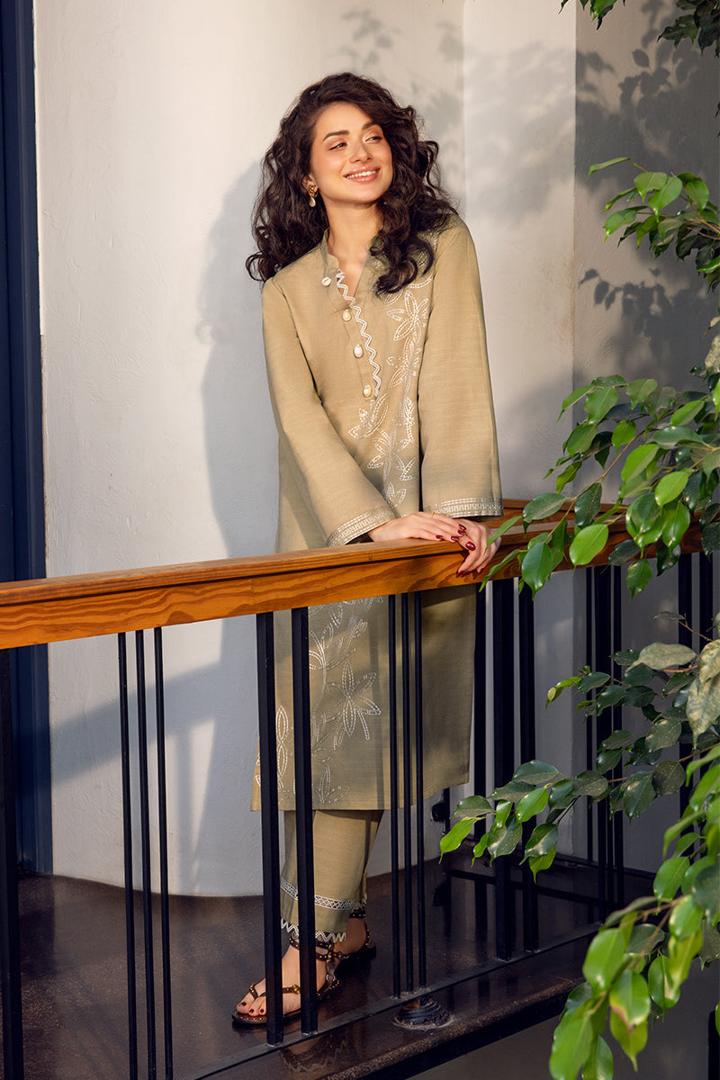 Rangrasiya | Winter Pret 24 | EVE - Official Rangrasiya stockist in UK - Sakeena London