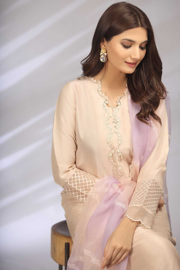Sana Abbas | Luxury Pret | Reyah - Official Sana Abbas stockist in UK - Sakeena London