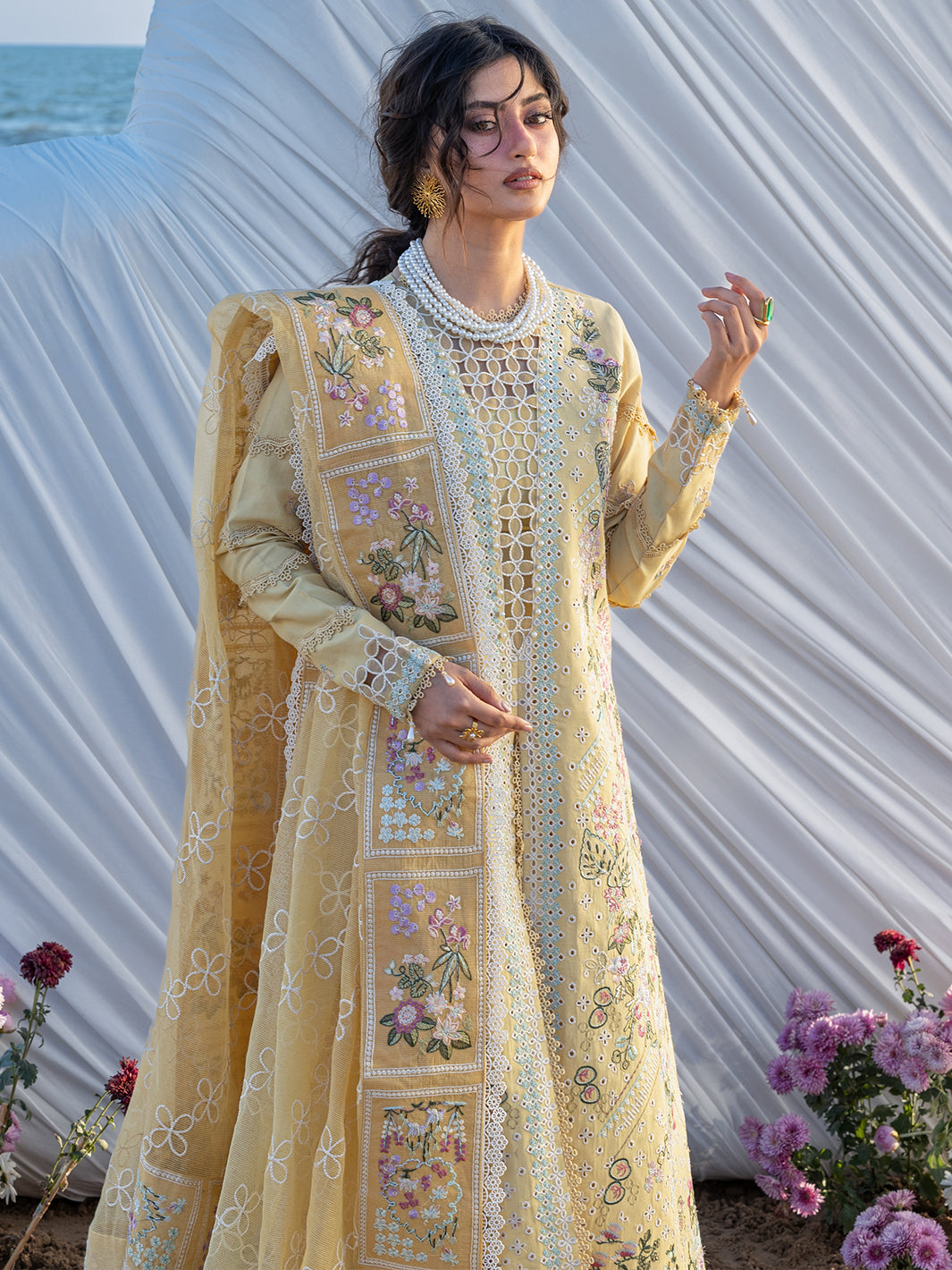 Mahnur Sirene | Luxury Lawn 26 | S-02