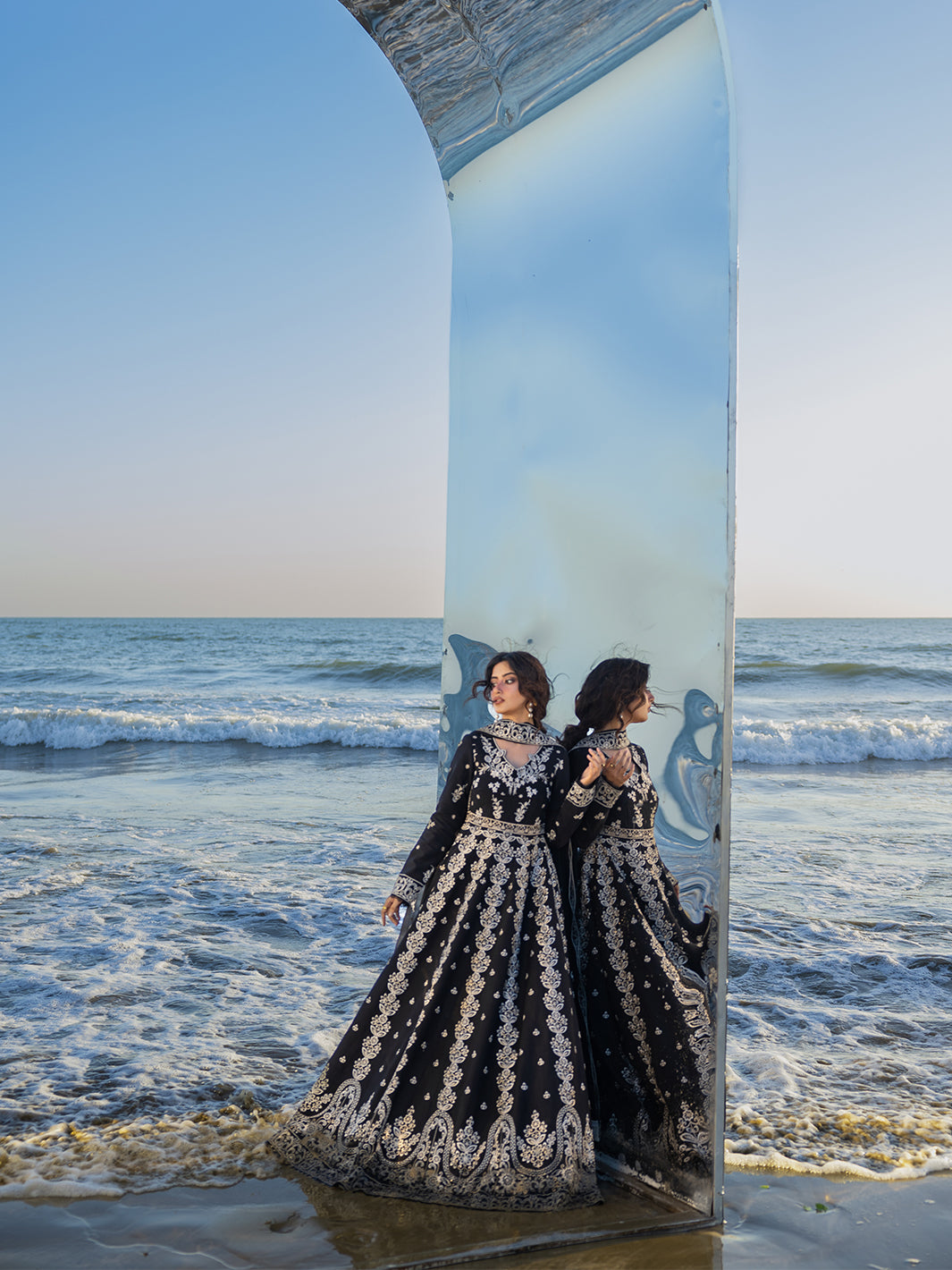 Mahnur | Sirene Luxury Lawn 26 | S-05