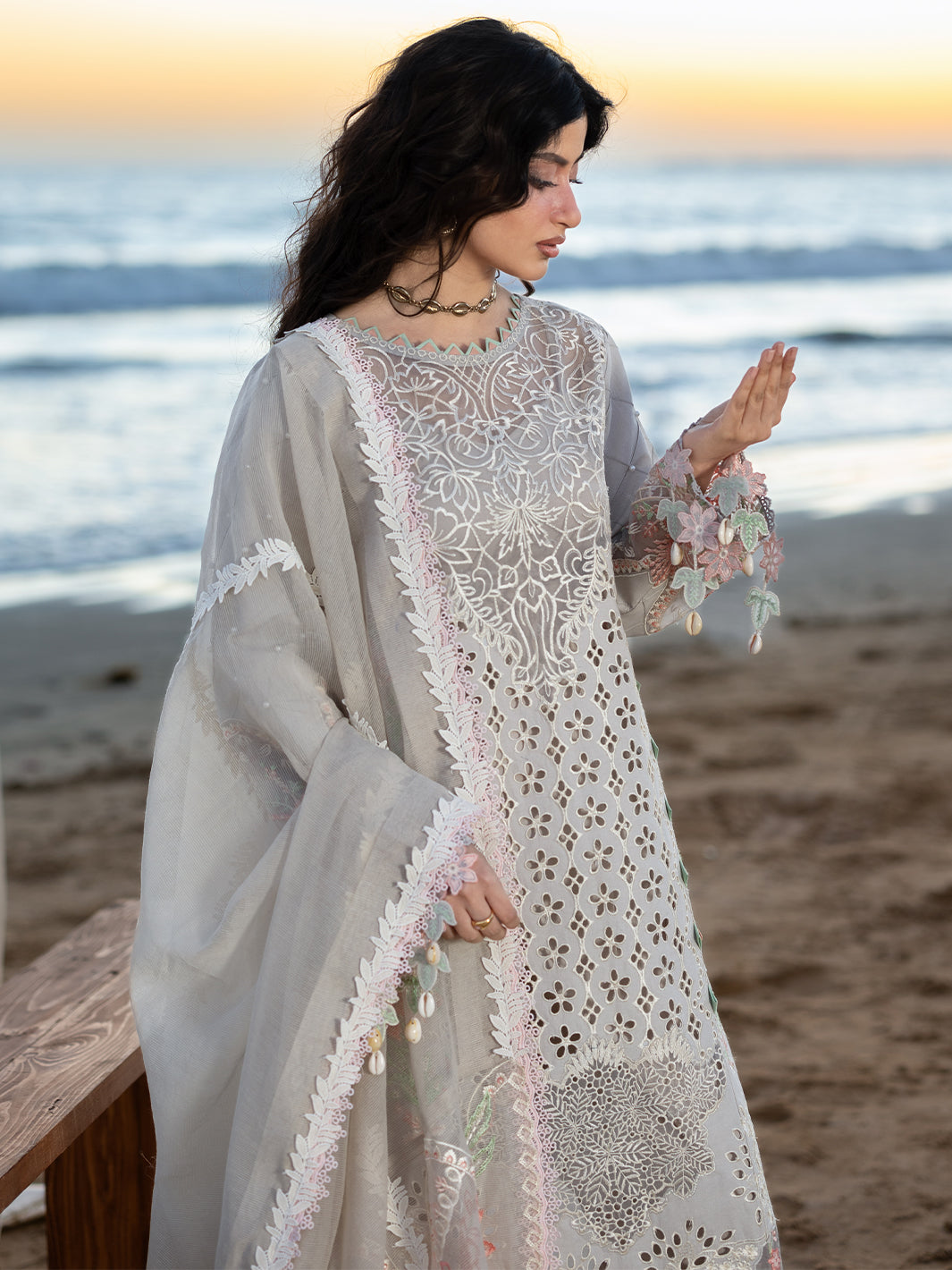 Mahnur | Sirene Luxury Lawn 26 | S-06
