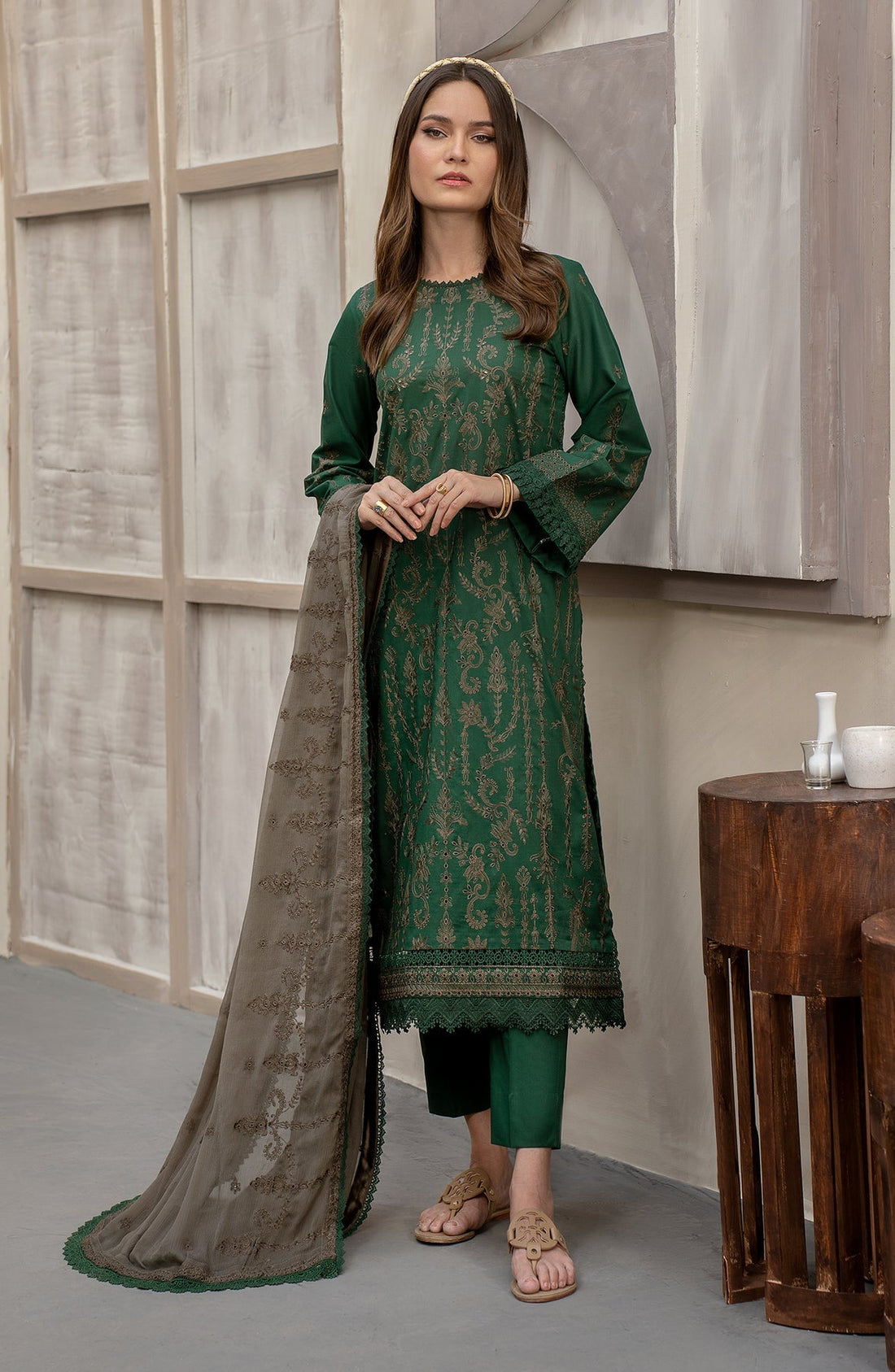 Zarif | Festive Lawn | ZFL 06 LIVIA - Official Zarif stockist in UK - Sakeena London