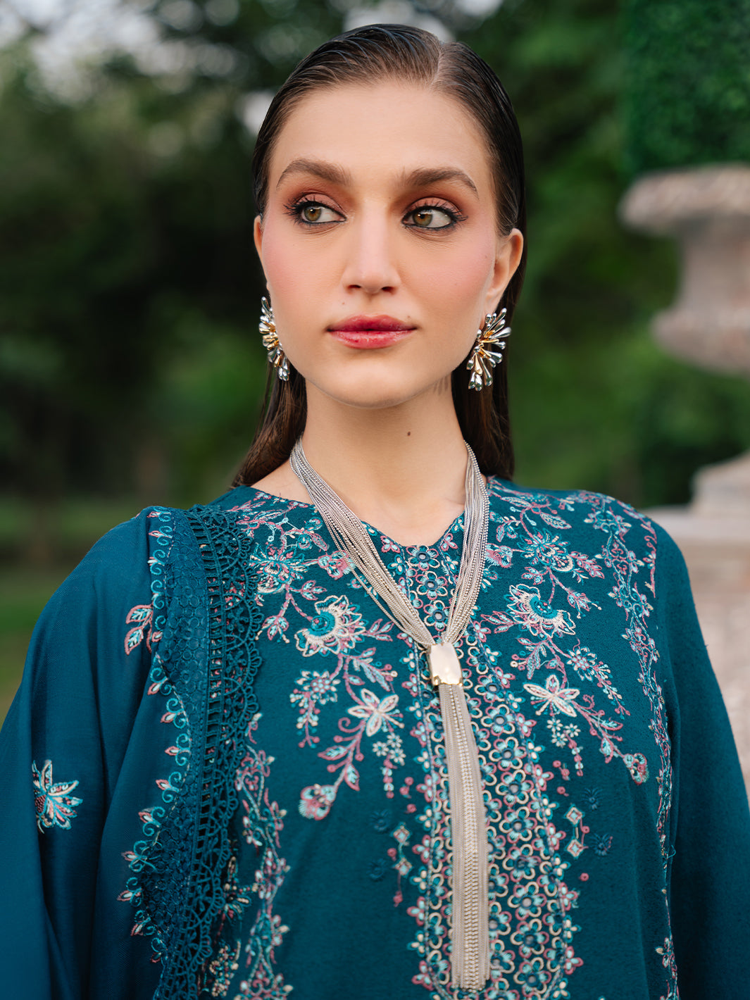 Mahnur | Secret Garden Karandi 25 | SG-009 - Official Mahnur stockist in UK - Sakeena London