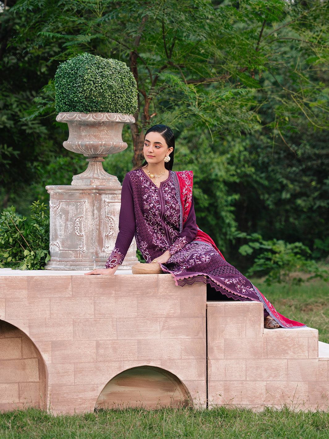 Mahnur | Secret Garden Karandi 25 | SG-010 - Official Mahnur stockist in UK - Sakeena London