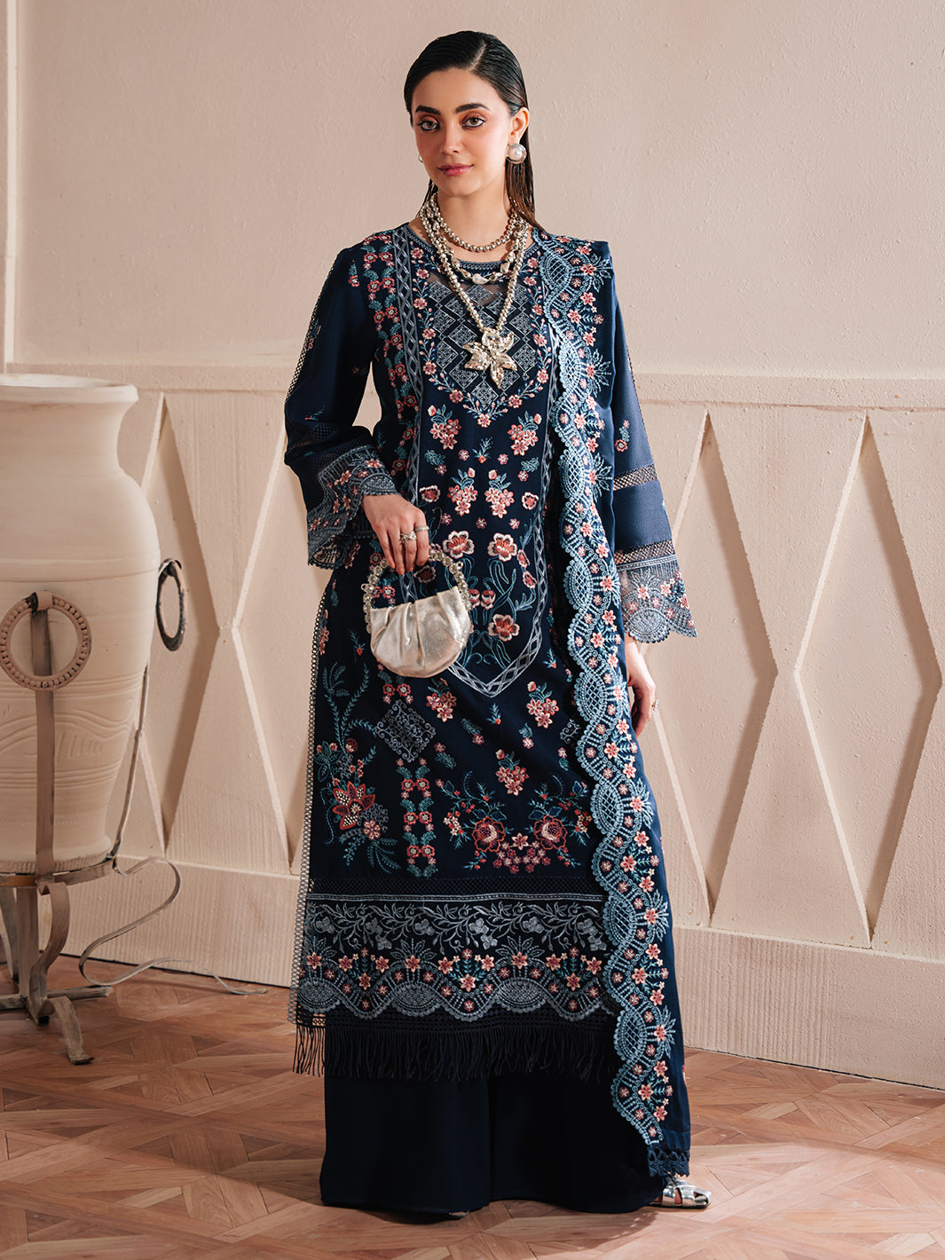 Mahnur | Secret Garden Karandi 25 | SG-012 - Official Mahnur stockist in UK - Sakeena London