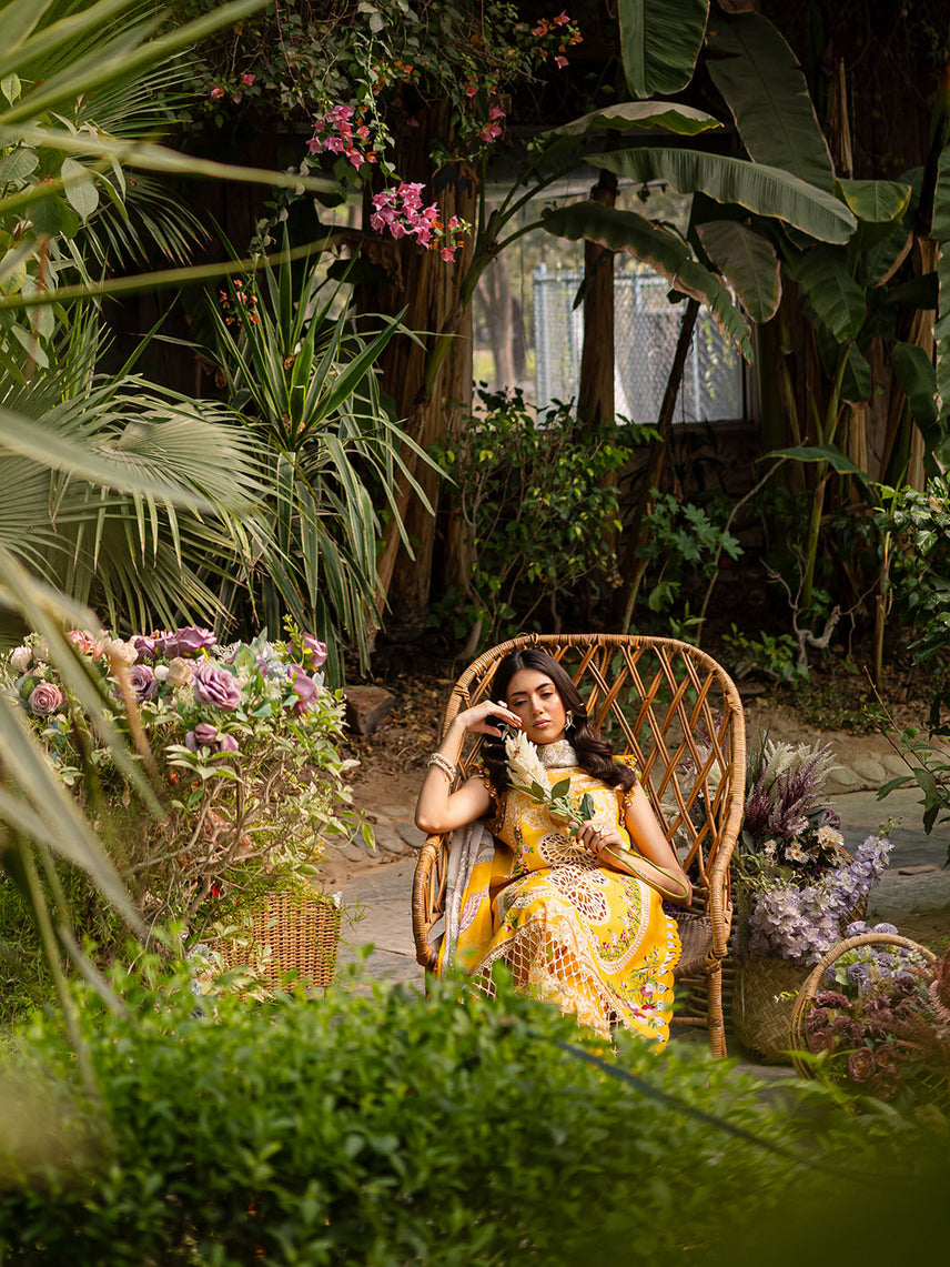 Parishay | Shangrila Luxury Lawn | SHR - 09 - Official Parishay stockist in UK - Sakeena London