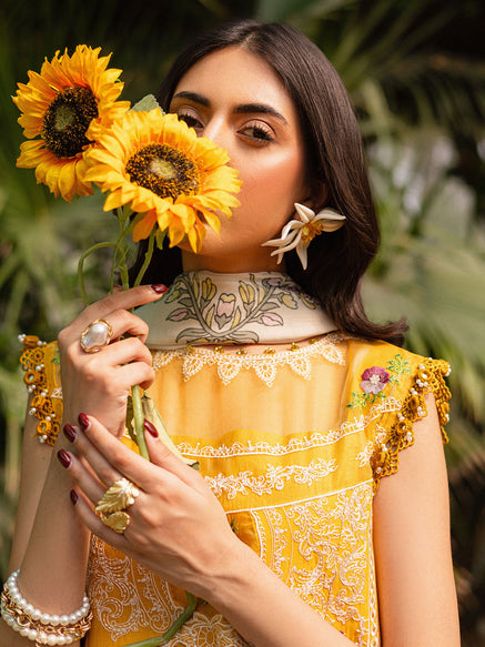 Parishay | Shangrila Luxury Lawn | SHR - 09 - Official Parishay stockist in UK - Sakeena London