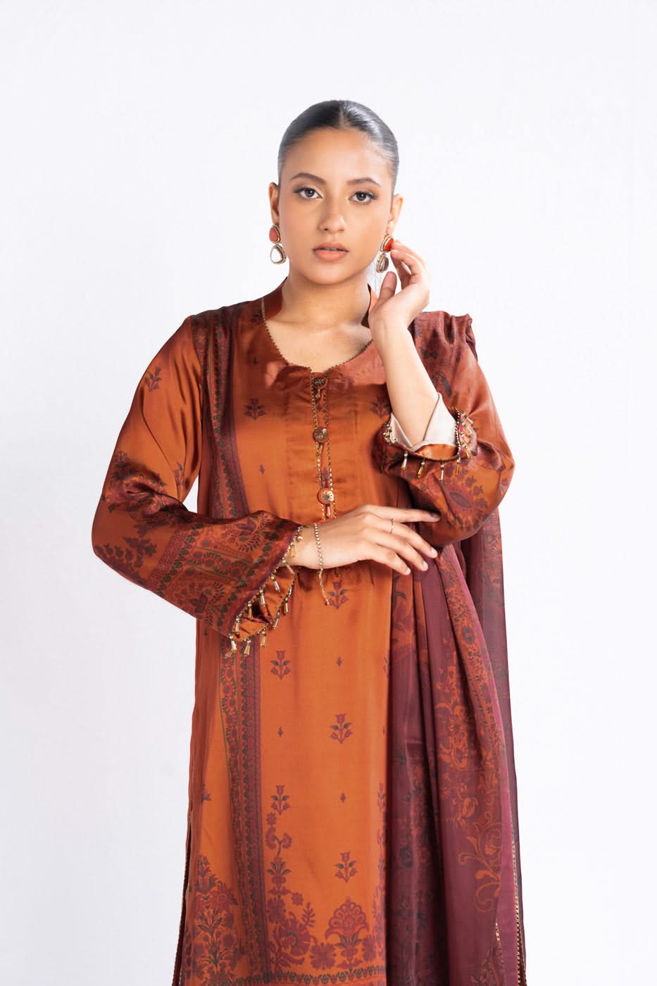 Al Karam | Winter 24 | SK-02-24 - Official Alkaram stockist in UK - Sakeena London
