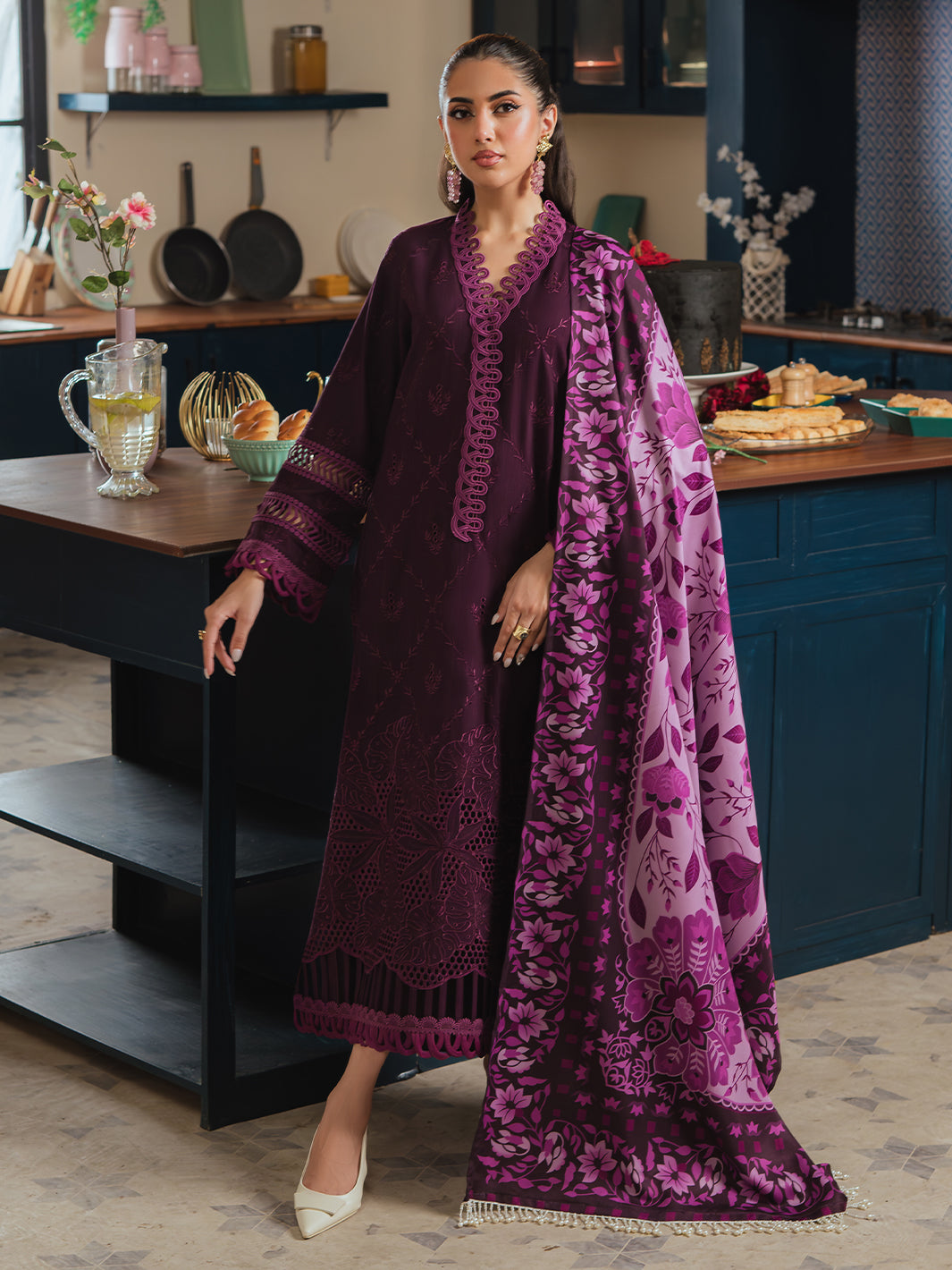 Mahnur | Stella Khaddar | SK-03B - Official Mahnur stockist in UK - Sakeena London