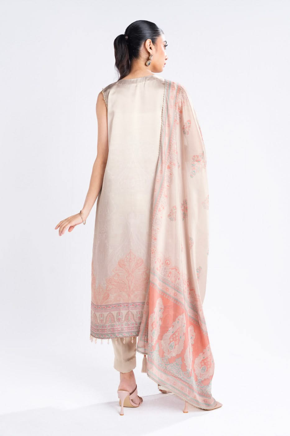 Al Karam | Winter 24 | SK-04-24 - Official Alkaram stockist in UK - Sakeena London