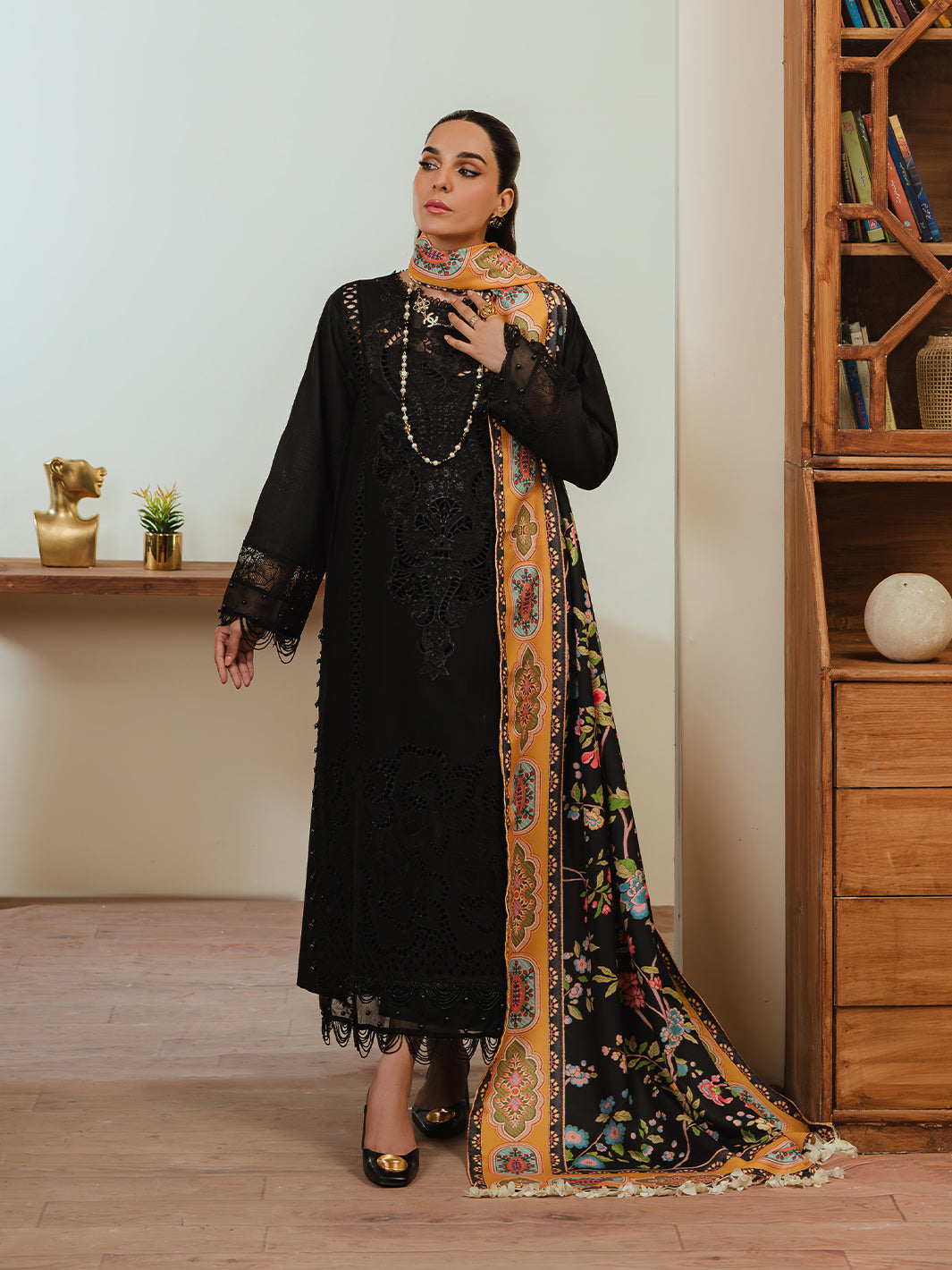 Mahnur | Stella Khaddar | SK-05B - Official Mahnur stockist in UK - Sakeena London
