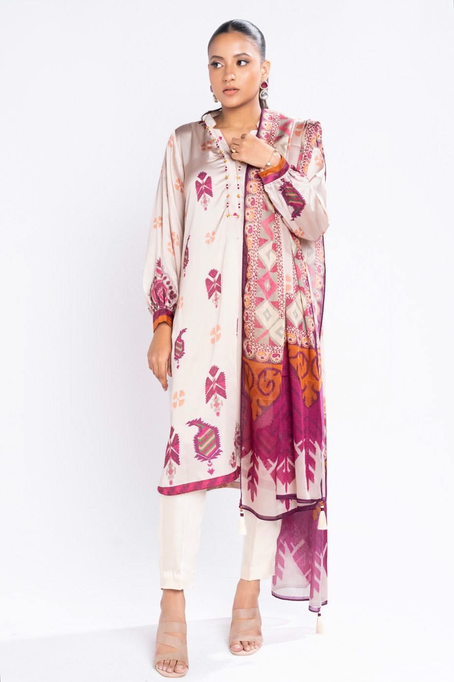 Al Karam | Winter 24 | SK-11-24 - Official Alkaram stockist in UK - Sakeena London