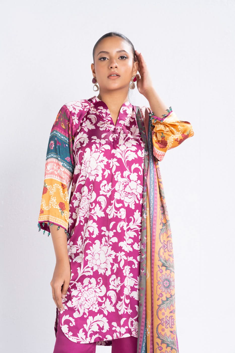 Al Karam | Winter 24 | SK-12-24 - Official Alkaram stockist in UK - Sakeena London