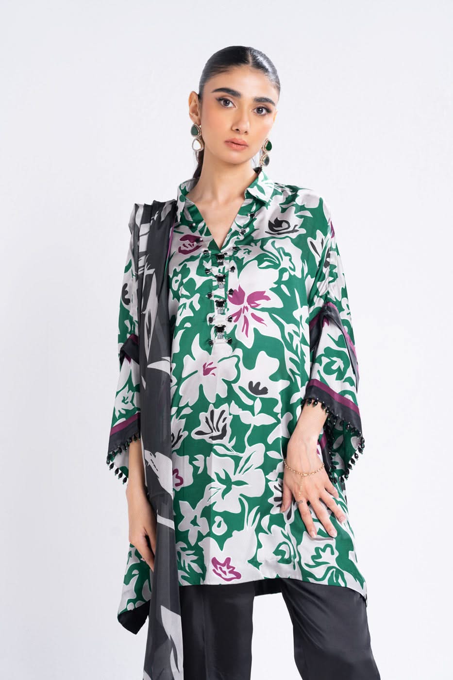 Al Karam | Winter 24 | SK-14-24 - Official Alkaram stockist in UK - Sakeena London
