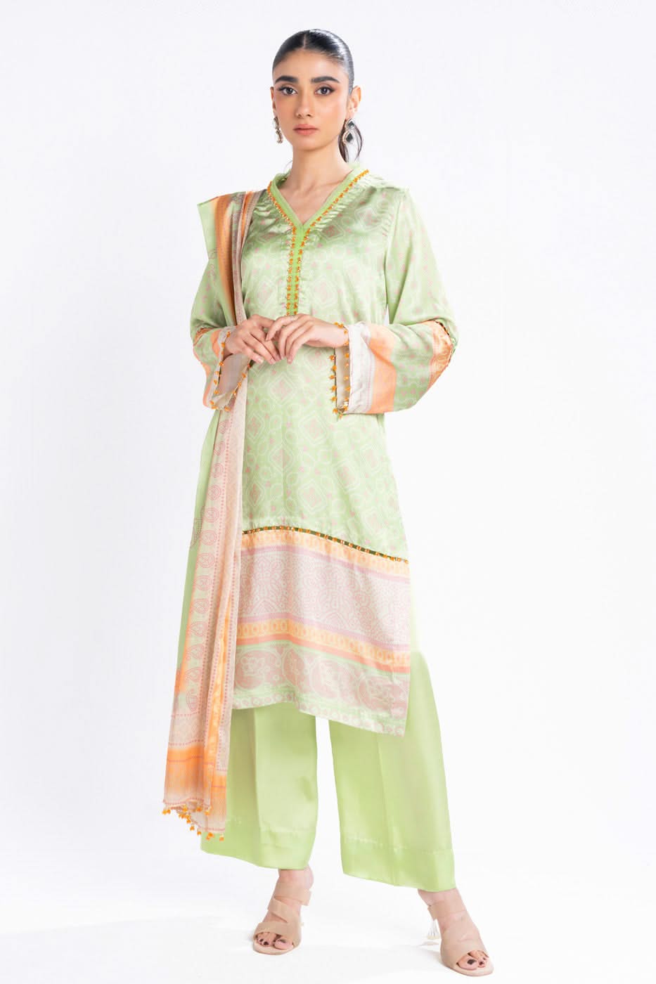 Al Karam | Winter 24 | SK-15-24 - Official Alkaram stockist in UK - Sakeena London
