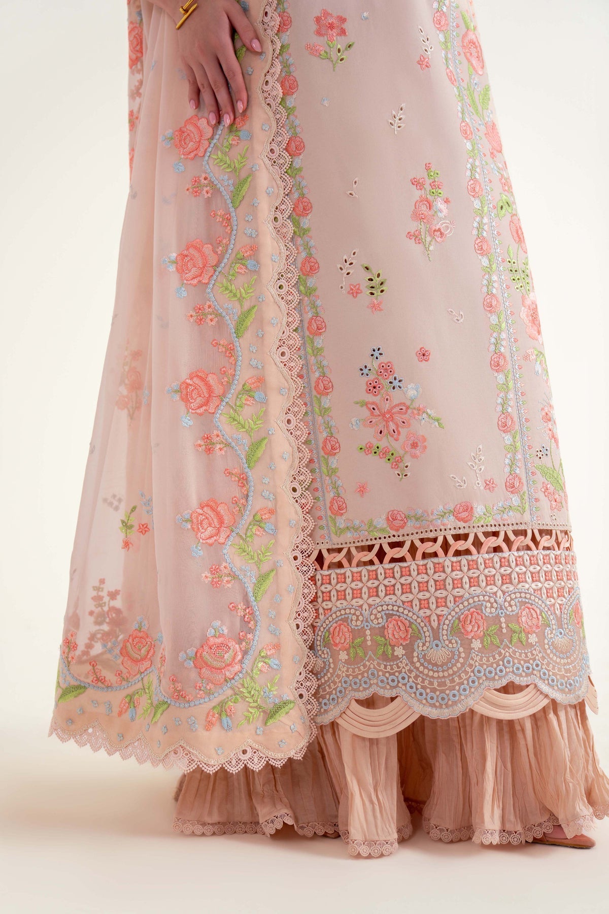 Sable Vogue | Luxury Lawn 25 | SL-03-25-V2 - Official Sable Vogue stockist in UK - Sakeena London